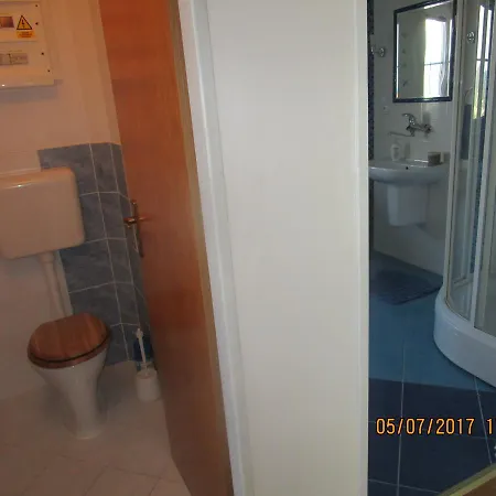 Nad Prehradou Apartment *